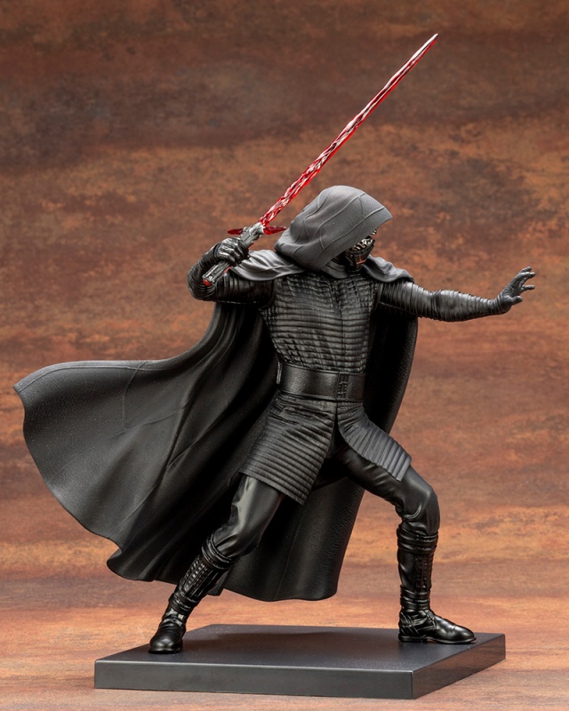 SW159 ARTFX+ KYLO REN - Image 9