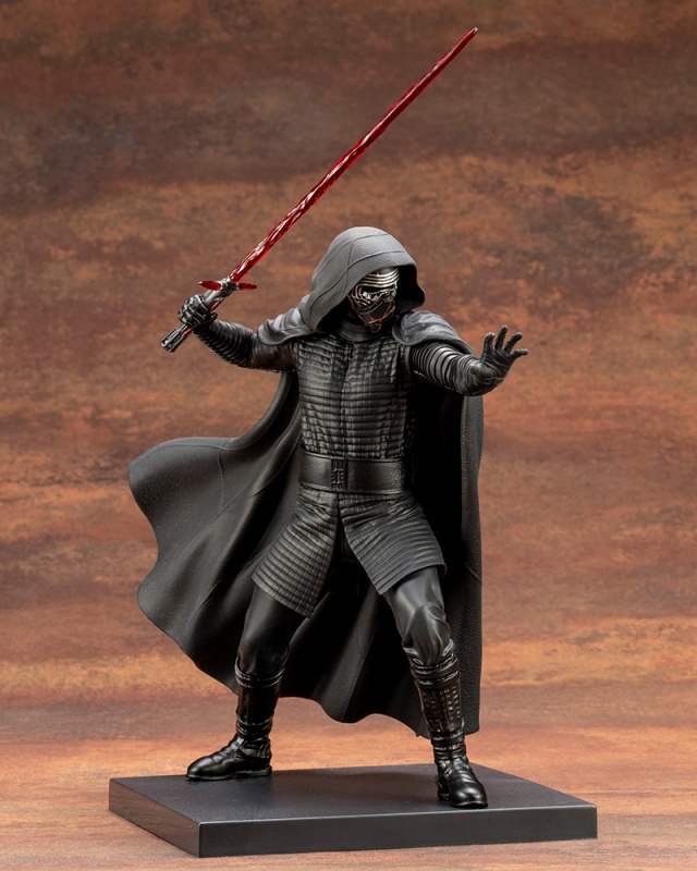 SW159 ARTFX+ KYLO REN - Image 15